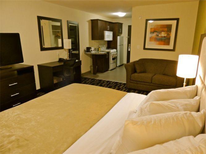 Western Star Inn & Suites Stoughton חדר תמונה
