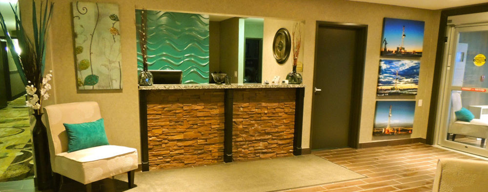 Western Star Inn & Suites Stoughton מראה חיצוני תמונה